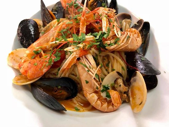 Linguine trafilate al bronzo allo Scoglio